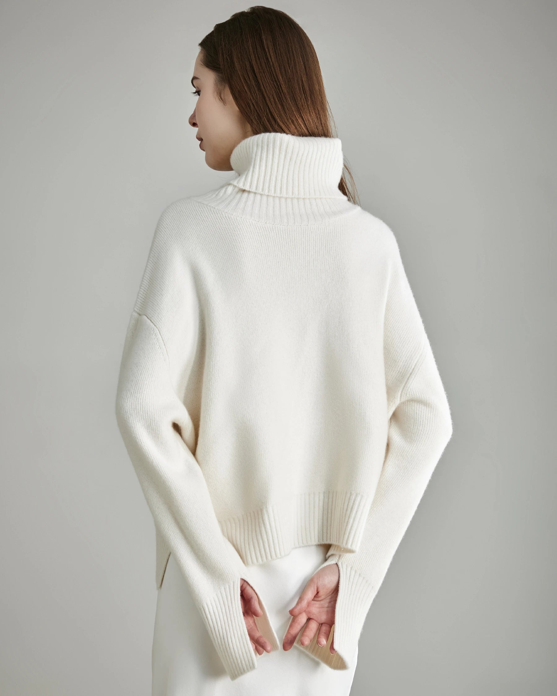 Oversized Turtle Neck Cashmere Sweater